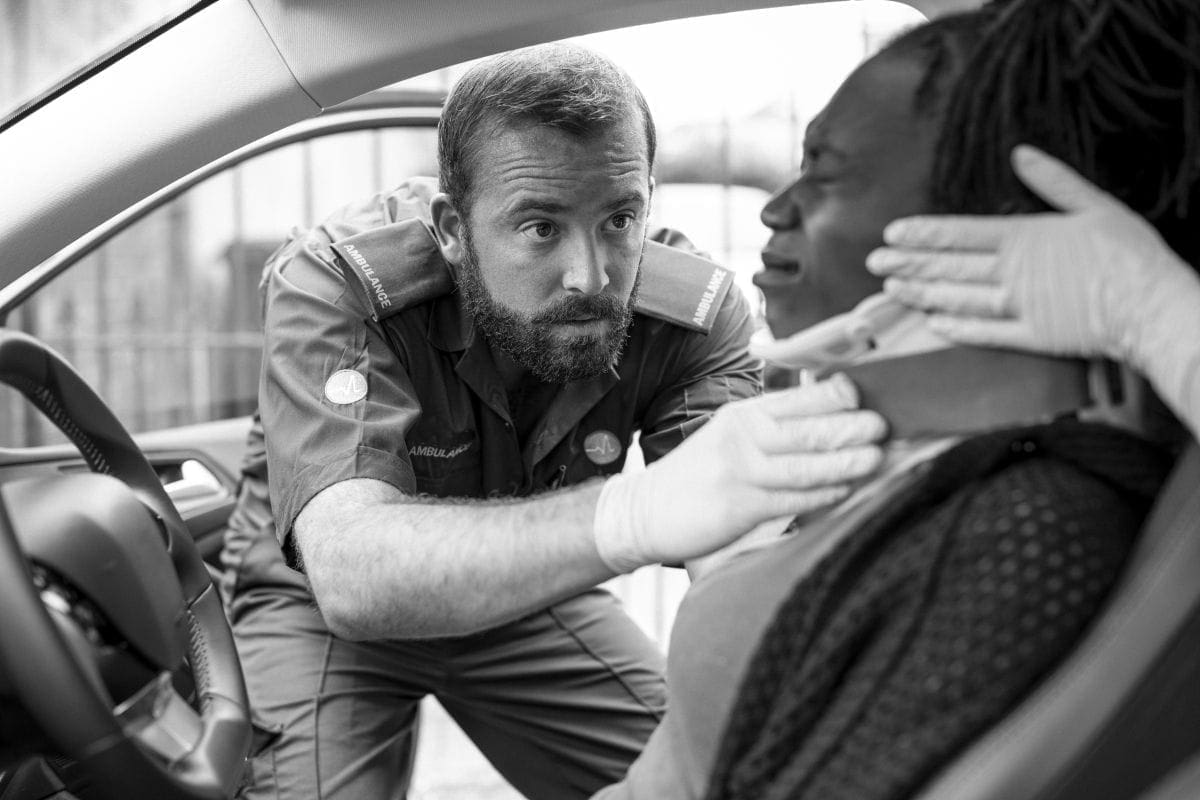 paramedic-car-accident