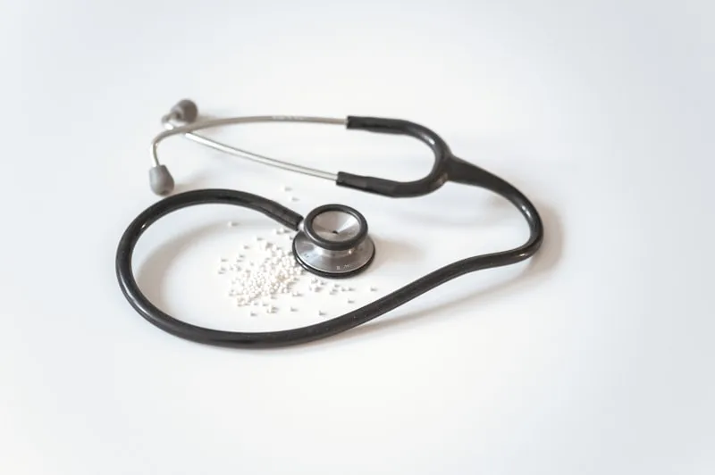 Health risks linked to talcum powder use including ovarian cancer and mesothelioma